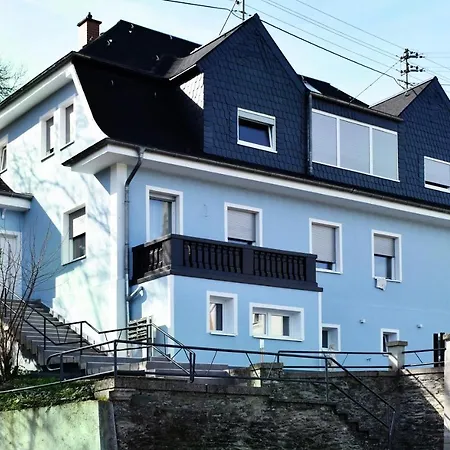 Luxus Ferienwohnung Mit Whirlpool *
